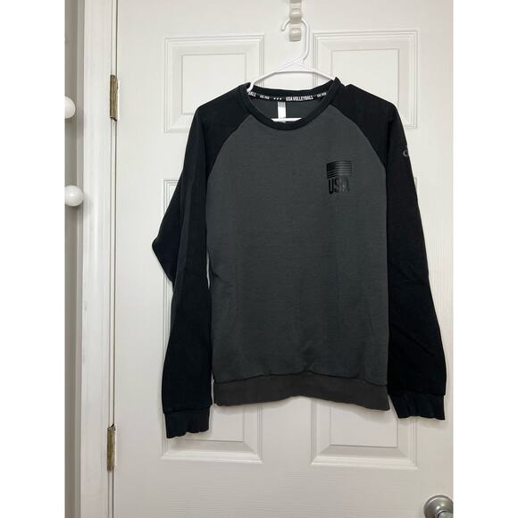 Adidas USA Volleyball Crewneck Sweatshirt Monochromatic Black/ Gray Sz: Small - Picture 1 of 4